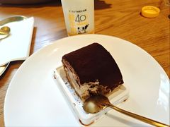 -法桐蛋糕·手作面包(万达公馆店)