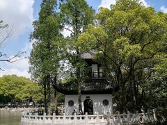 -汇龙潭