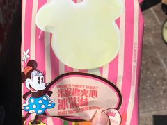 纪念品-上海迪士尼度假区