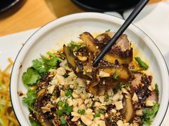 -莲餐厅·湖北菜·潜江小龙虾店(愚园路店)