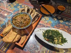 -乡村馕坑肉·烧烤·新疆菜·本地人更爱吃(阿勒泰首店)