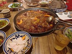 -旧街市鲜货老火锅(大光路店)