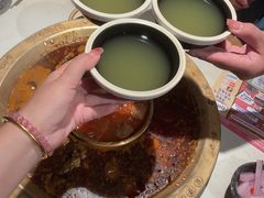 -哥老官重庆美蛙鱼头(五角场合生汇店)