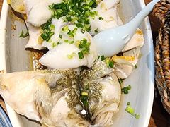 葱油淋鲈鱼-常来小聚·广州非遗传承餐厅(地王广场店)
