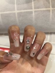 -UGIRL有个美甲
