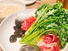 酸菜火锅面-小大董·烤鸭(凤凰汇店)