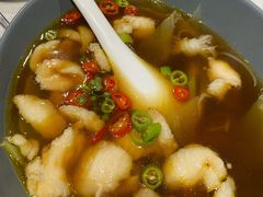 鲜椒水煮鱼-鹿港小镇(金虹桥国际中心店)