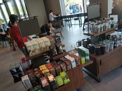 零售区-星巴克(柳州万象城店)