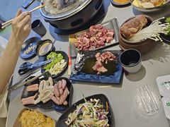 -啊美丽炭火烤肉(滑翔一店)