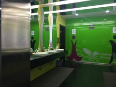 -天幕新彩云国际影城(激光巨幕店)