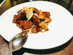 蒜片葱爆牛柳粒-杭州西子湖四季酒店·金沙厅