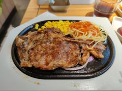 红胡椒劲骨牛排-豪客来牛排(重庆三峡广场步行街1704店)