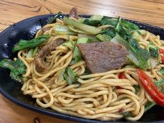 沙茶牛肉炒面-阿勇鲁肉饭(龙茗路店)