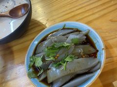 -勺子米线·云南传统小吃市集(四方街店)