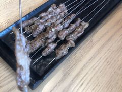 烤现串羊肉-北往西·西安油泼面(万德庄店)