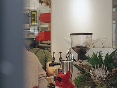 -Fridi Patisserie Cafe