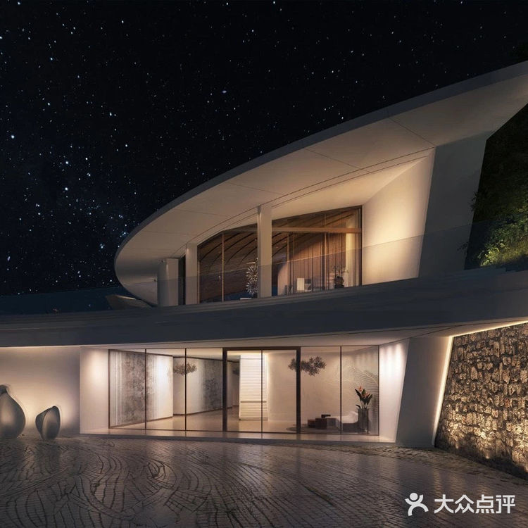 2000㎡的海边别墅，造型前卫, 室内更美！