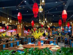 大堂-老滇山寨•云南特色菜•地方菜•民族风情歌舞表演(金碧店)