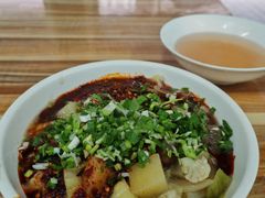 -老字号贾家肉丸糊辣汤(光明巷店)