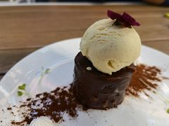 招牌巧克力流心蛋糕-Bistro 63 创意融合料理(广粤天地店)