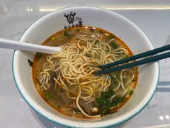 传统牛肉面-伊北味·清真青海拉面村(延安路店)