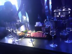 -简奥斯汀·赫本酒吧