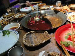 -萍姐火锅·公路夜市(武汉首店)