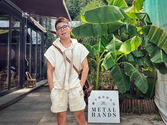 -Metal hands·铁手咖啡