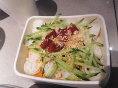 胡麻油拌乳瓜-半天妖烤鱼(海那城店)