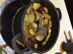 一叶一世界藏茶素食火锅(环球中心店)-一叶一世界•素食餐厅(环球中心店)