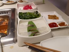 -海底捞火锅鲜切牛肉主题店(长寿路店)