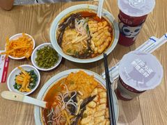 -柒小螺·螺蛳粉(奥园广场店)