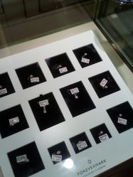 -菜百首饰店(通州贵友店)