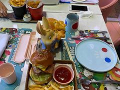 -水桶王国主题餐厅·聚会·生日派对·亲子活动·家庭套餐(亚龙湾希尔顿店)