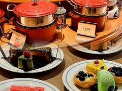 -咖啡苑自助餐厅·中国大饭店