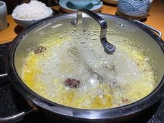 -洪氏嗨捞·广东猪肚鸡·椰子鸡火锅(西咸万象城店)