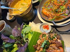 -大头虾越式风味餐厅(光明广场店)