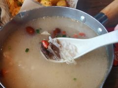 -肖四女乐山跷脚牛肉(南汇大学城生活广场店)