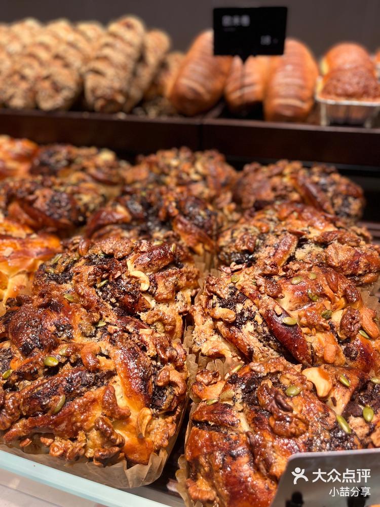 低评分小店也有好味道南京人的记忆红跑车宝藏低分小店