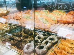 -巴黎贝甜(常德路店)