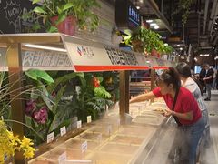 -钦瓦台时尚自助餐厅(银泰城店)