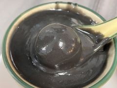 麻熔汤圆芝麻糊-芬芳甜品(同福路店)
