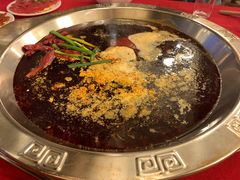 -山城年华老火锅(玉林店)