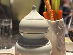 -穹六人间 people 6(岳阳路店)