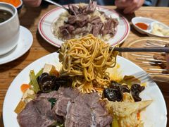 -嘻小北·兰州清汤牛肉面(太平洋森活天地店)
