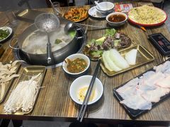 -刘少华贵州小黄牛·鲜牛肉火锅(总店)