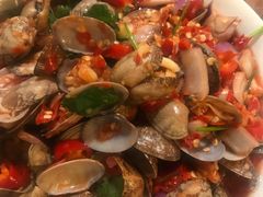 蒜香耗油丁丁兔-罗妈砂锅(四川成都奎星楼店)