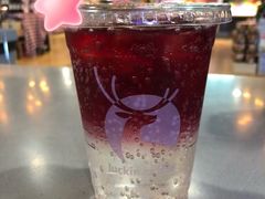 -luckin coffee瑞幸咖啡(绿地凤起店)
