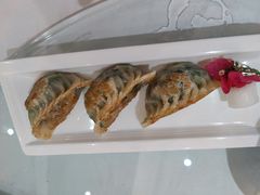 香煎韭菜饺-东江渔村·古典园林·30年粤菜老字号(太和店)