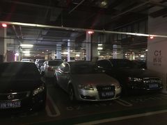-华熙LIVE·五棵松-停车场